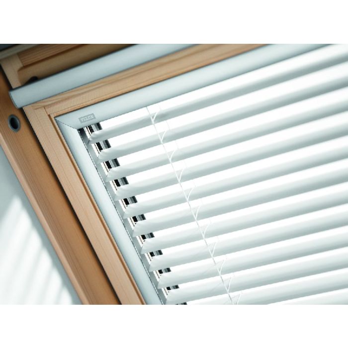 VELUX Jalousie mit Schienen aus gebürstetem Aluminium (im Slimline-Design), Sonnenschutz