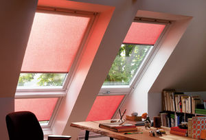 Gute Aussichten auch wenns schräg wird. Velux in Düsseldorf bei Dekofactory